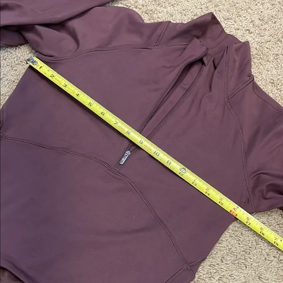 Lululemon Always Alert 1/2 Zip - Picture 2 of 11